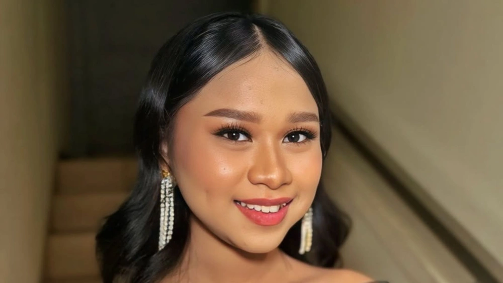 Biodata dan Agama April DA7, Gadis 14 Tahun yang Bernyanyi Demi Ayah yang Sakit