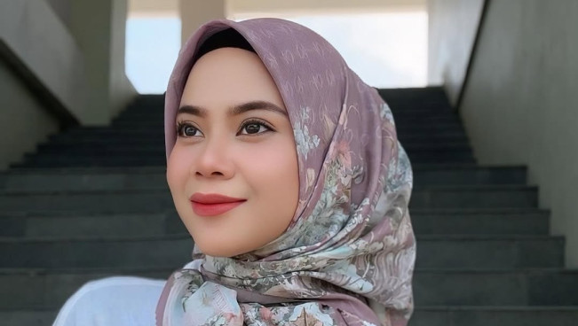 Curhat Menyentuh Aulia Safhira ke Ustaz Hilman: Suami Selingkuh Saat Hamil Hingga Sekarang