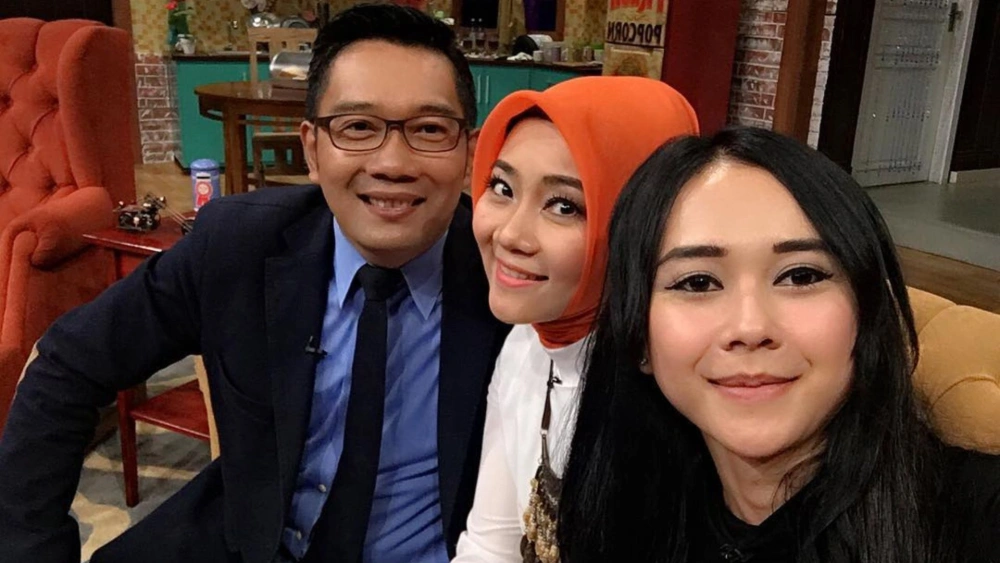 Viral! Momen Ridwan Kamil, Atalia Praratya, dan Aura Kasih dalam Satu Acara 'Ini Talkshow'