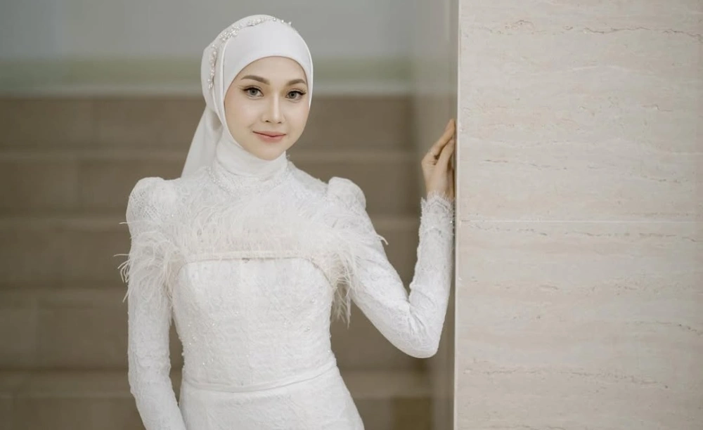 Biodata dan Agama Aya Balqis, Selebgram Malaysia Diselingkuhi Suami dengan Julia Prastini