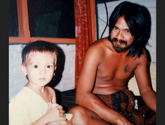 Jarang Tersorot, Ini Sosok Ayah Luna Maya yang Berdarah Cirebon-Bojonegoro