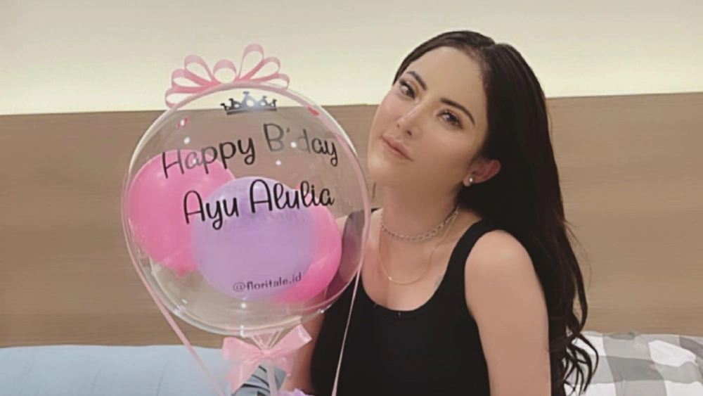 Dicitrakan Seksi, Ayu Aulia: Yang Penting ke Kantor Jangan Pakai Tank Top