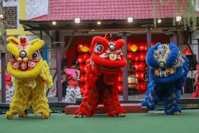 Barongsai, Pertunjukan Tradisional Paling Eksis saat Imlek
