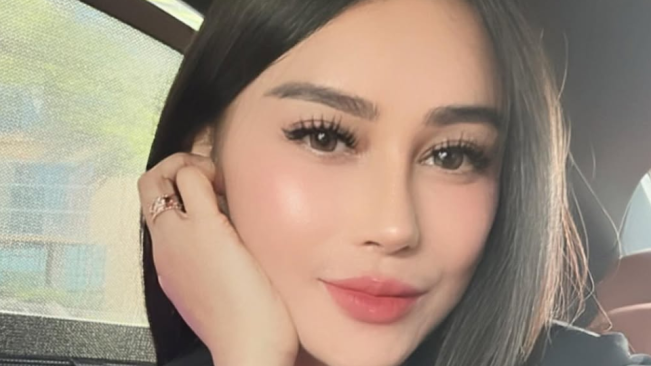 Tuai Kritik, Bebizie Tegaskan Liburan ke Eropa Pakai Uang Pribadi