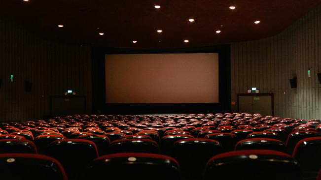 5 Alasan Mengapa Bioskop Selalu Ada di Lantai Paling Atas Pusat Perbelanjaan