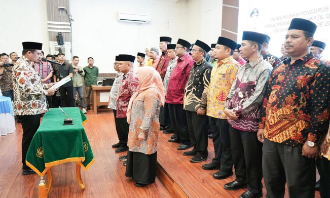 Bobby Nasution Minta Pengurus LPTQ Kembangkan Minat Masyarakat Membaca Al-Qur’an