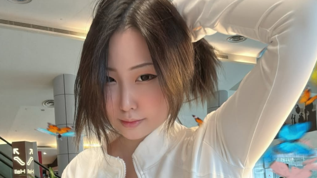 Viral di Live Bareng Ello MG, Siapa Sebenarnya MsBreewc? Ini Profil Lengkapnya