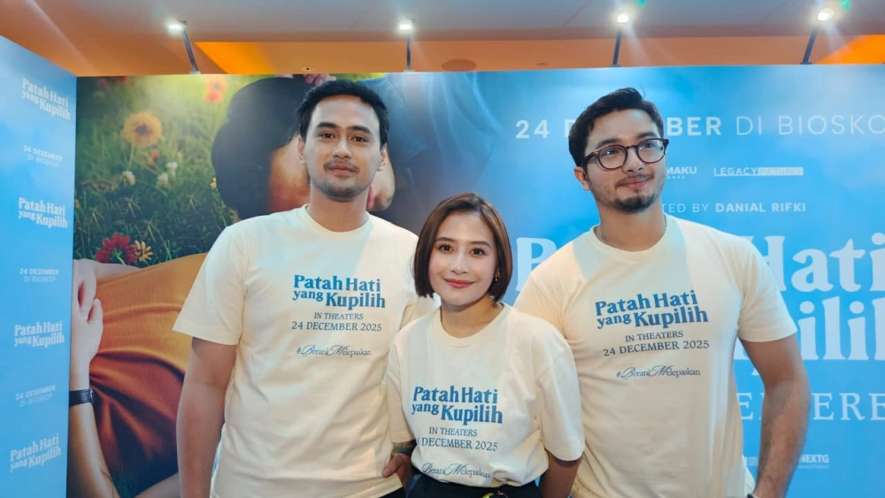 Akbar Indian, Prilly Latuconsina, dan Bryan Domani. [FTNews/Raka]