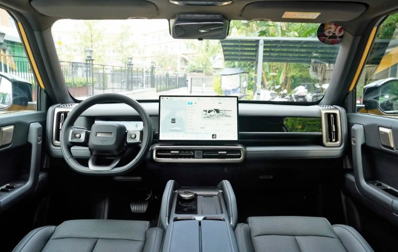 Interior Chery Fengyun X3l [Sohu]