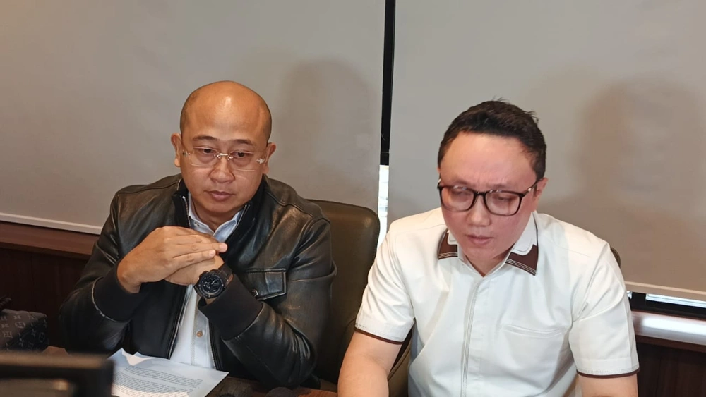 Chris Sam Siwu, pengacara Sarwenda, ditemui di Kawasan Cilandak, Jakarta Selatan, Rabu (19/11/2025) [FTNews/Selvianus Kopong Basar]