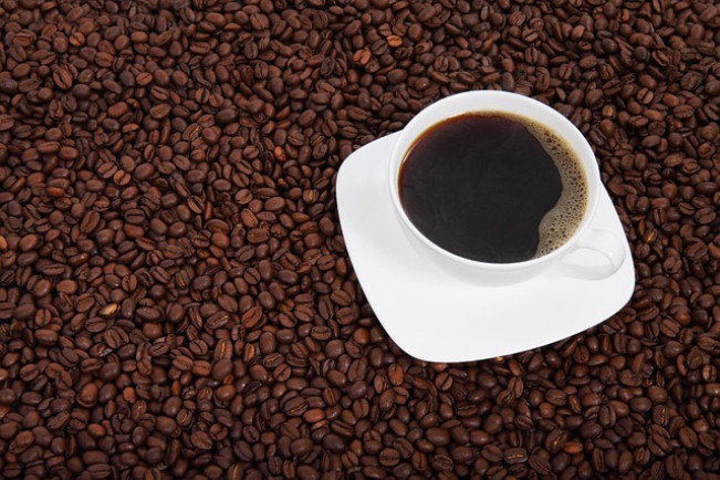 Apakah Minum Kopi Benar-benar Bisa Menghilangkan Rasa Kantuk? Begini Penjelasannya