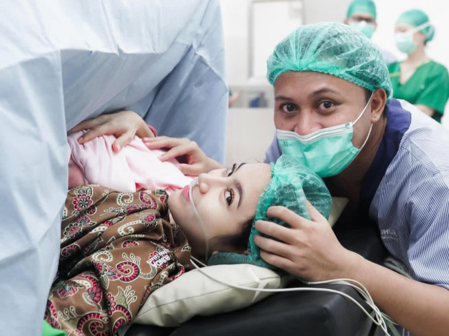 Selina Cucu Pertama Sule Benar Perpaduan Nama Ibu Rizky Febian dan Mahalini!