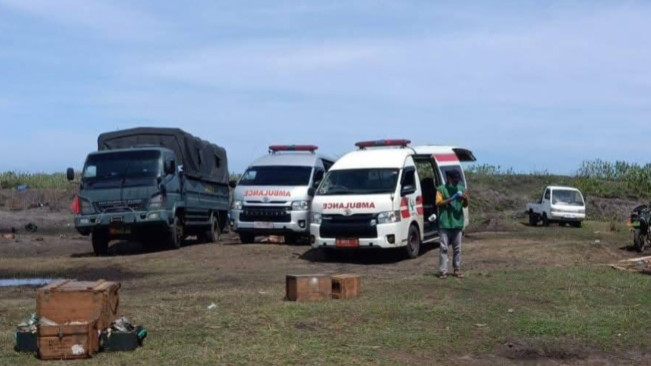 TNI AD Dampingi Proses Penanganan hingga Pemakaman Korban Ledakan Amunisi di Garut