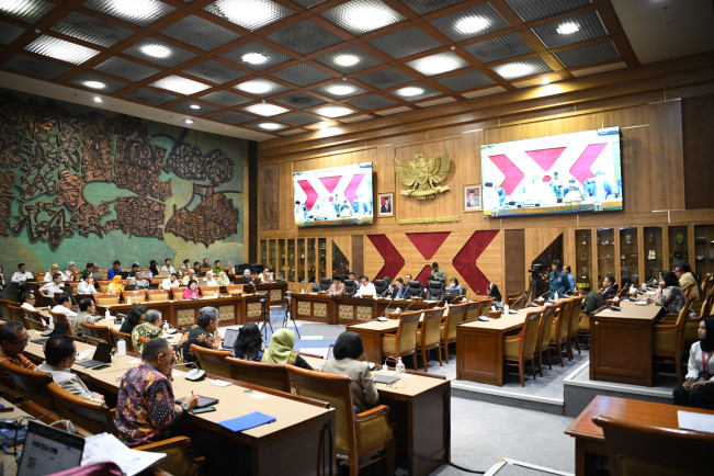 Cegah Kepunahan Bahasa Daerah, Kemendikbudristek-DPR Siapkan RUU