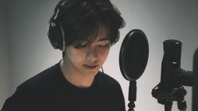 10 Lagu yang Cocok Didengar Saat Hujan: Dijamin Bikin Galau!