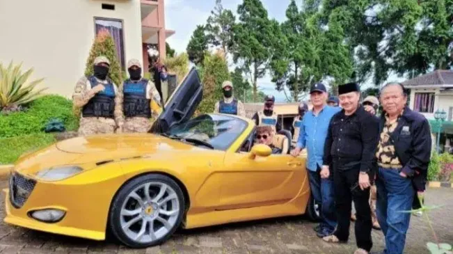 Tajir! Deretan Mobil Mewah Habib Bahar Ditaksir Miliaran Rupiah