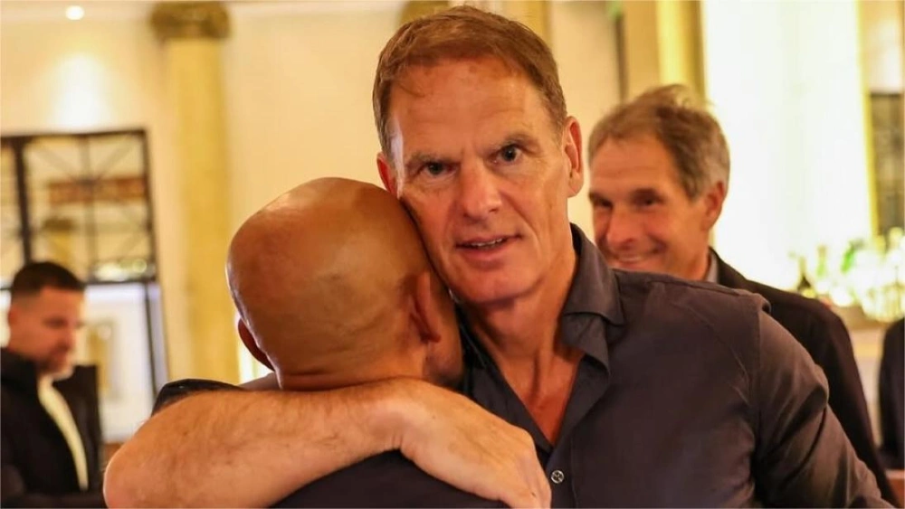 Frank de Boer dan Simon Tahamata. (ig simon]