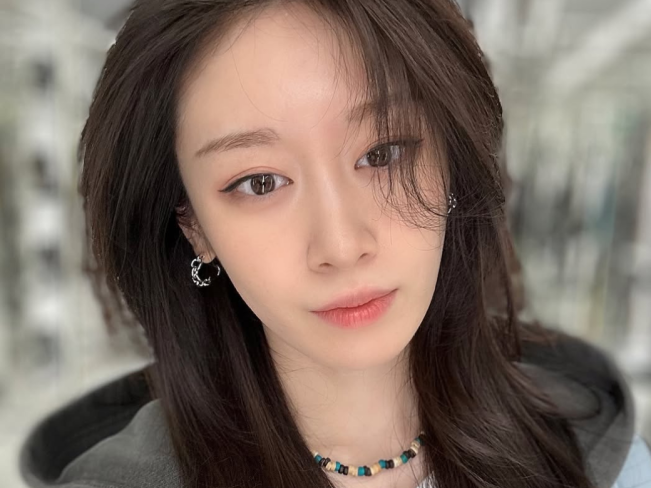 Setelah Resmi Bercerai, Jiyeon T-ara Akhirnya Kembali Menyapa Penggemarnya