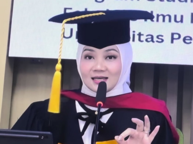 Suami Diterpa Isu Selingkuh, Atta Praratya Curhat ke Dr Yazen Al Hakim