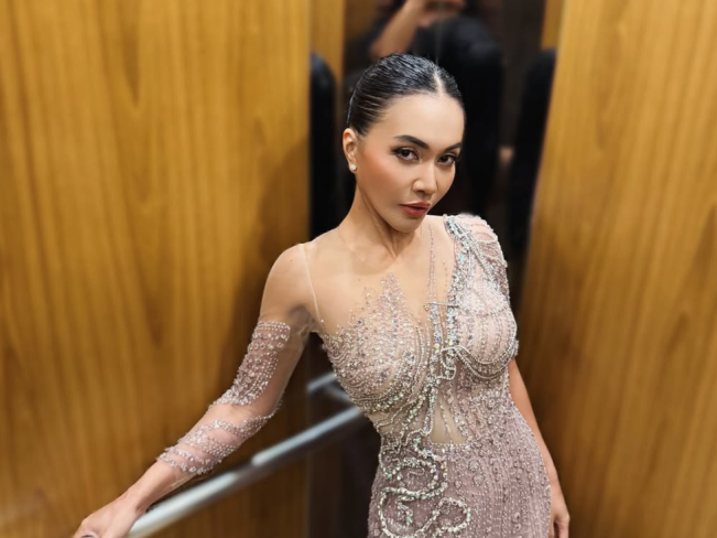 Perjuangan Denada Rayakan Lebaran Bareng Anak di Singapura, Bela-belain Pilih Jalur Alternatif Demi Hemat Biaya