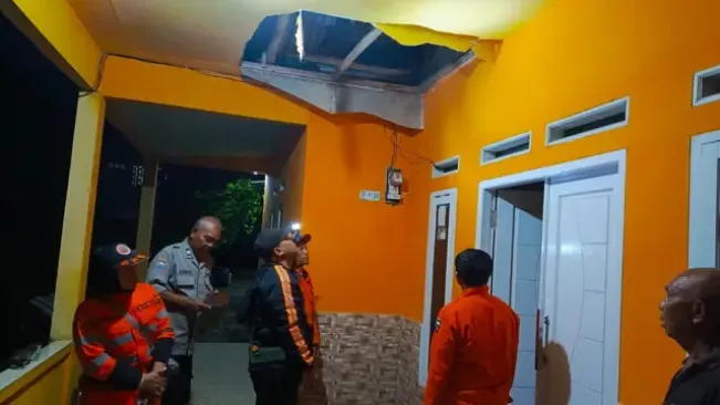 Kerusakan Akibat Gempa Bogor: Kantor Pemerintahan, 14 Rumah dan Sekolah Rusak