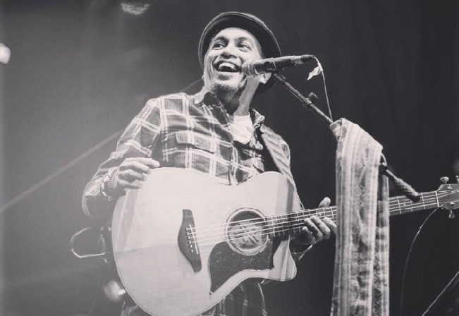 AMI Awards: Glenn Fredly Diberi Penghargaan Lifetime Achievment