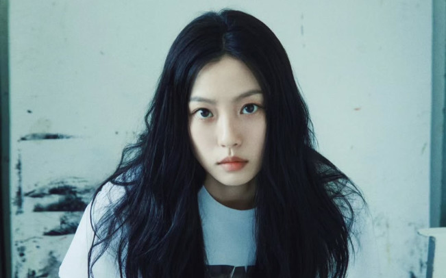 Profil Go Min Si, Batal Reuni dengan Lee Do Hyun