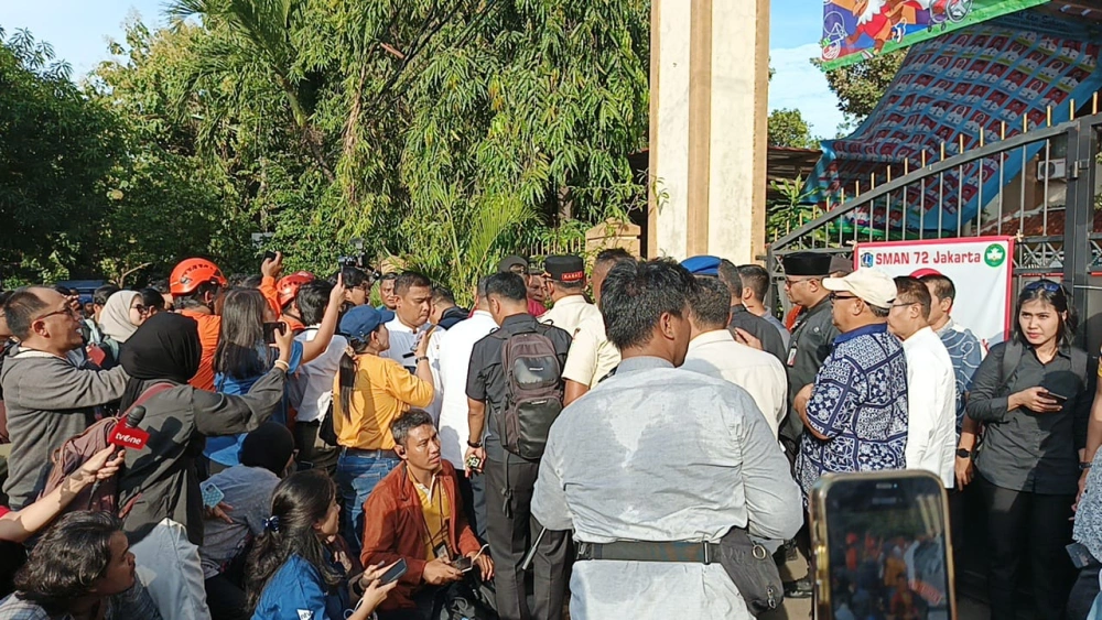 Kondisi SMAN 72 saat Pramono Anung datang, Jumat (7/11/2025) [FTNews/Selvianus Kopong Basar]