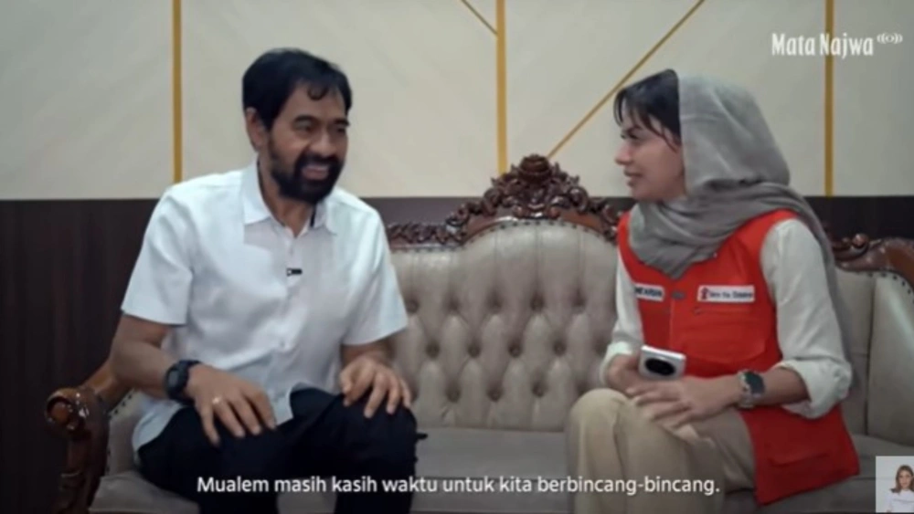 Gubernur Aceh Muzakir Manaf dan Najwa Shihab. [YouTube Narasi TV]