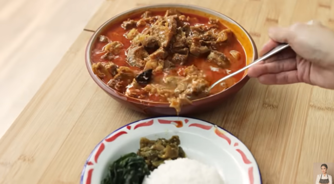 Masih Stok Daging Kurban? Nih Coba Resep Gulai Cincang Khas Padang ala Chef Devina