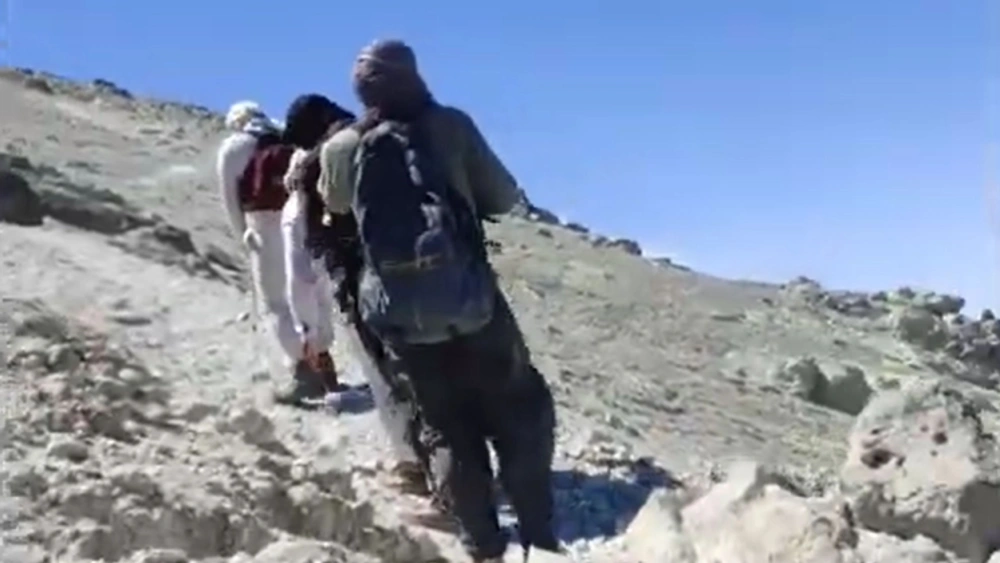 Gunung Taftan di Iran. [youtube]