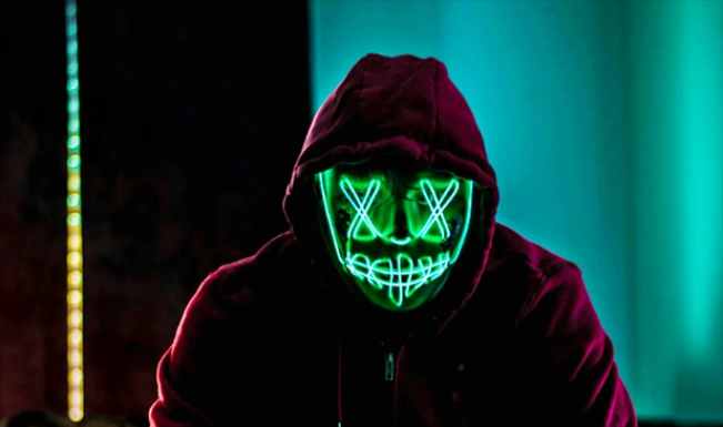 Ilustrasi peretas lewat link video dewasa. [Pexels]