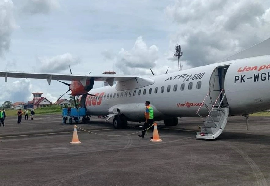 Harga Tiket Pesawat Di Bandara Rembele Hingga Rp8 000 000 Di Tengah Bencana Instagram Bandararembele