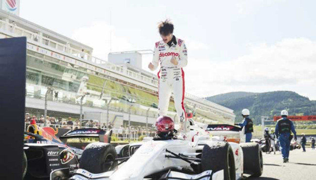 Honda Raih Gelar Juara Tim di Super Formula Musim 2024