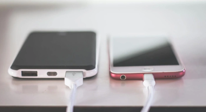 Jangan Tergiur Fast Charging 120W–200W, Cek Dulu HP Anda Apakah Miliki Perlindungan Termal