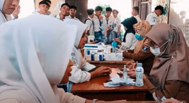 Santri dan Siswa Sekolah Rakyat Mulai Cek Kesehatan Gratis di Sekolah, Target 53 Juta Siswa