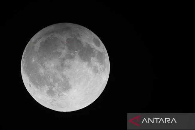 Isi Bulan Terungkap dan Perdepatan 50 Tahun Berakhir