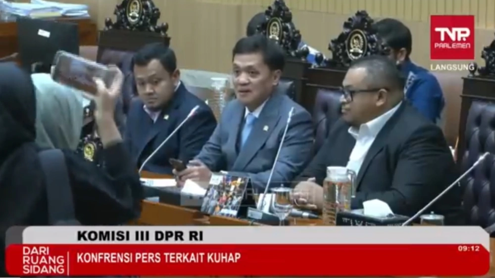 RUU KUHAP resmi disetujui pada Selasa, 18 November 2025. [YouTube]