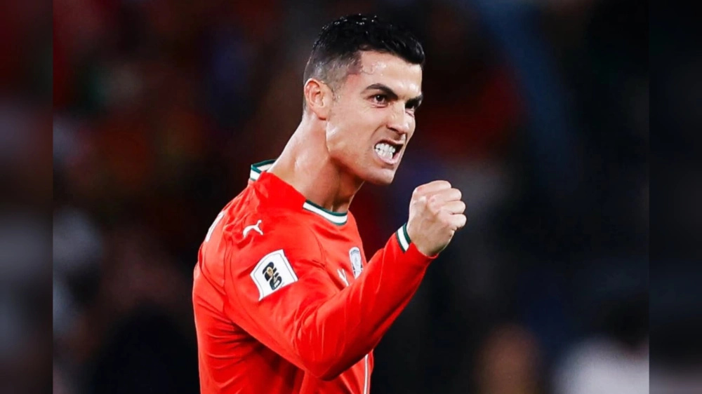 Cristiano Ronaldo membela Portugal. [Instagram]