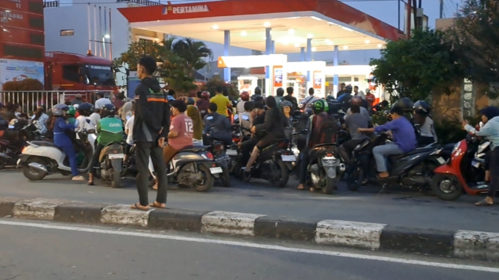 SPBU di Jalan HM Yamin dekat Gang Sado. [FT News/Reza D Syahputra]