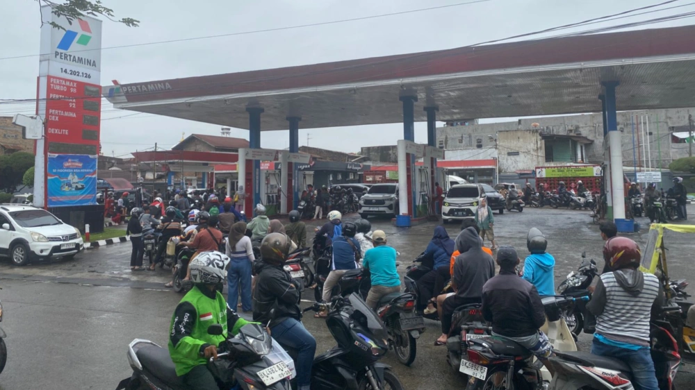 SPBU di SM Raja. [Dok. Pribadi]