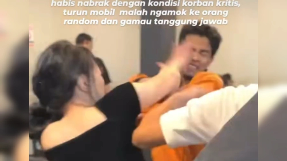 WNA China ngamuk. [Instagram/@kejadiansmg]