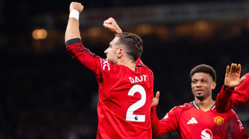 Diogo Dalot, pencetak gol MU. [Instagram/@manutd]