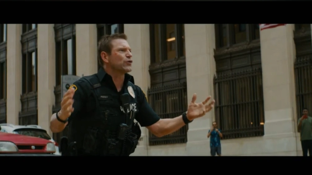 Film Line of Duty. [YouTube]