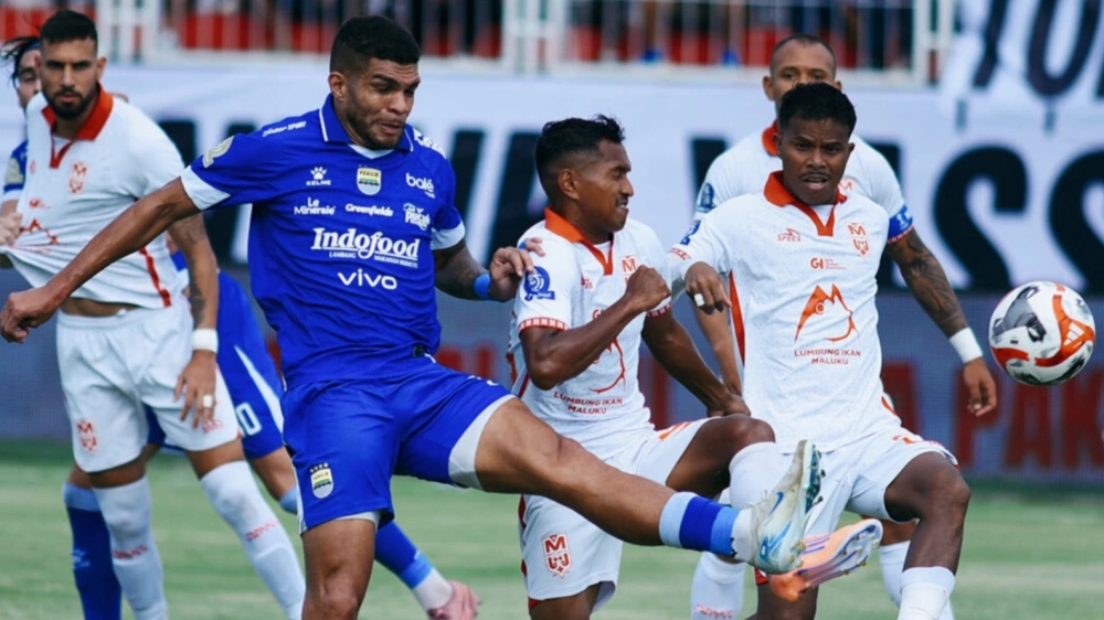 Malut United vs Persib Bandung. [Instagram]