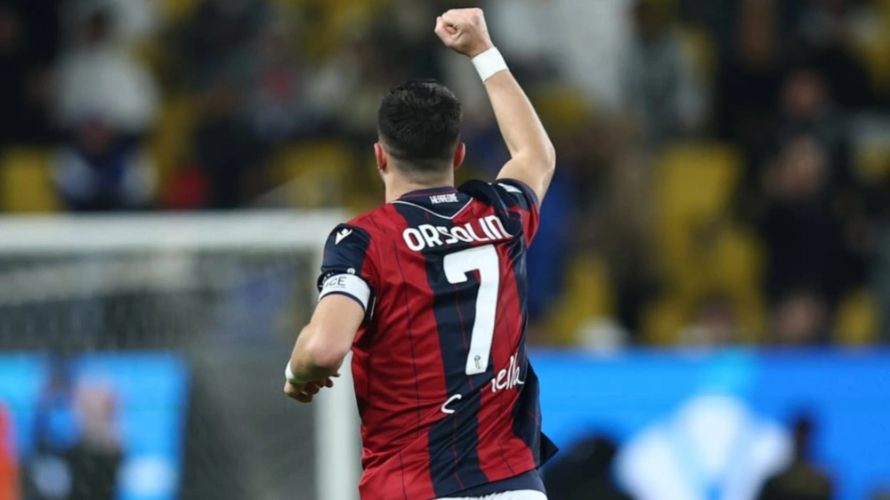 Orsolini cetak gol ke gawang Inter Milan. [Instagram]