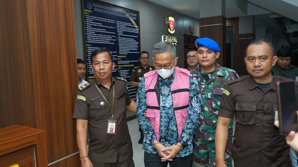 Mantan Direktur Inalum Ditahan! Korupsi Penjualan Aluminium Rugikan Negara Rp133 Miliar