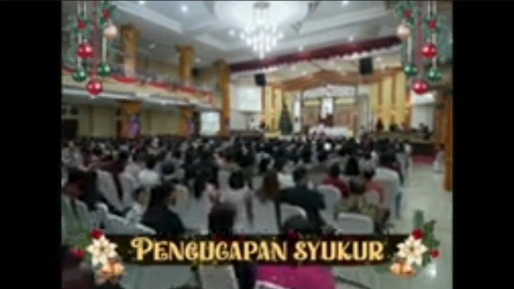 Ibadah malam Natal. [YouTube]