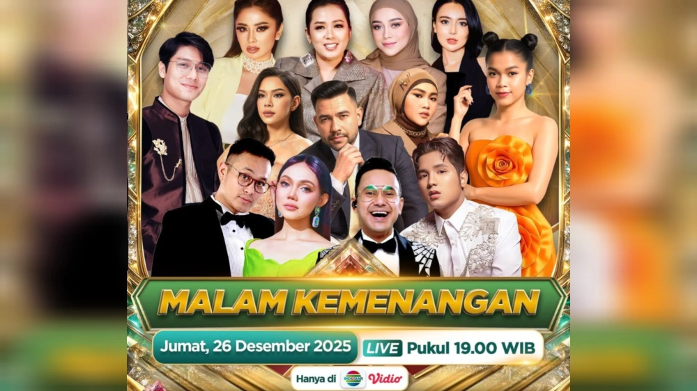 Juri dan host yang mandu Konser Kemenangan Dangdut Academy 7. [Instagram]