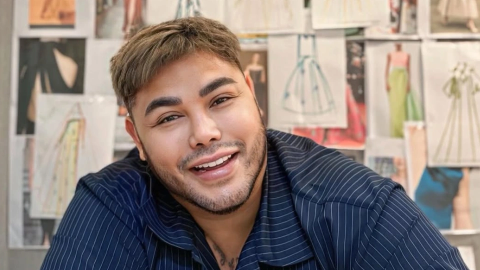 Bukan untuk Gaya, Ivan Gunawan Jual Tas Hermes Demi Rumah Allah di Jepang!